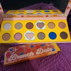Zoella Brunch Palette.